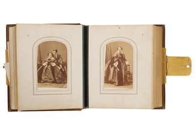 Lot 40 - André Adolphe-Eugène Disdéri (1819-1889)