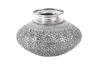 Lot 389 - A mid-20th century Cambodian silver vase, circa 1960