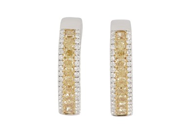 Lot 241 - A pair of diamond earrings