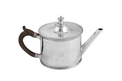 Lot 631 - A George III sterling silver argyle, London 1779 by Henry Green and Charles Aldridge (reg.19th Aug 1775)