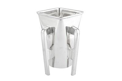 Lot 528 - A Victorian sterling silver ‘mether cup’ wine bottle cooler, London 1874 by Francis Boone Thomas