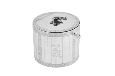 Lot 628 - An early George III sterling silver ‘tea tub’ tea caddy, London 1763 by John Parker and Edward Wakelin