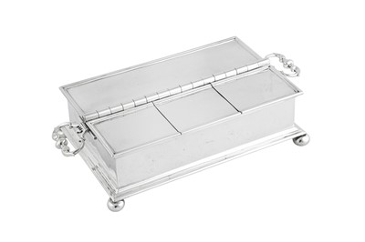 Lot 40 - A George V Britannia standard silver treasury inkstand, London 1926 by Crichton Brothers