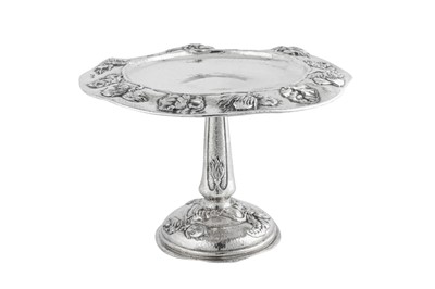 Lot 441 - An Edwardian ‘Arts and Crafts’ sterling silver comport, London 1905 by Latino Movio (1858 - 1949) for Holland, Aldwinckle & Slater