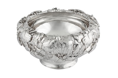 Lot 245 - A very large early 20th century Japanese silver bowl, Yokohama circa 1910 by Samurai Shokai