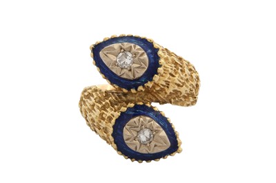 Lot 96 - An enamel and diamond ring