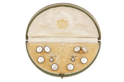 Lot 57 - A cufflinks and shirt studs dress set