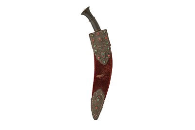 Lot 301 - λ A NEPALESE HORN-HILTED KUKRI DAGGER