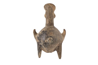 Lot 318 - A YORTAN BLACKWARE POTTERY TRIPOD POURING JUG, CIRCA 2700-2400 B.C