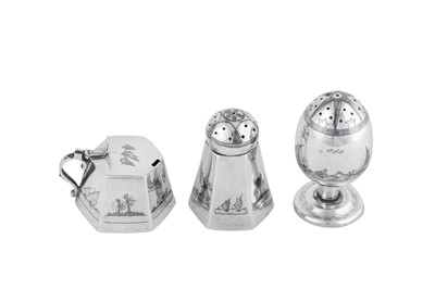 Lot 261 - An early 20th century Iraqi silver and niello pepper pot, circa 1930 signed Omara, Amer, Raheem