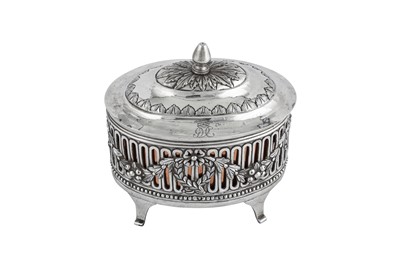 Lot 341 - A late 18th century Italian silver box, Naples circa 1790