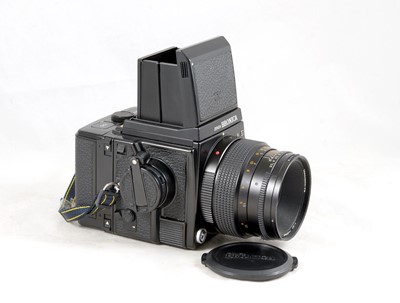 Lot 277 - Bronica GS-1 6x7 Medium Format Camera.