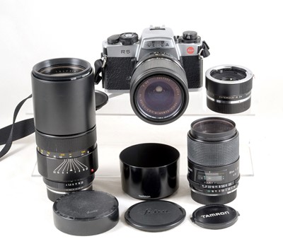 Lot 93 - A 3-Lens Leica R5 Outfit.