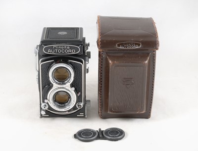 Lot 325 - A Good Minolta Autocord 120 TLR.