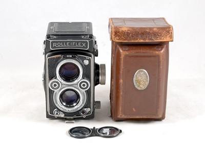 Lot 316 - A Rolleiflex 3.5 Automat X TLR Camera.
