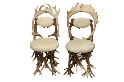 Lot 327 - DANILO SCHIRATO, A PAIR OF SIDE CHAIRS, CONTEMPORARY
