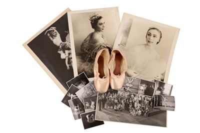 Lot 46 - Ballet Interest.- Svetlana Beriosova