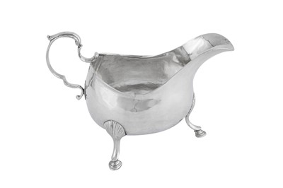 Lot 645 - A George III Irish sterling silver sauceboat, Dublin circa 1775 by Matthew West