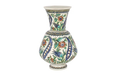 Lot 721 - AN IZNIK-STYLE SAMSON POTTERY MOSQUE LAMP