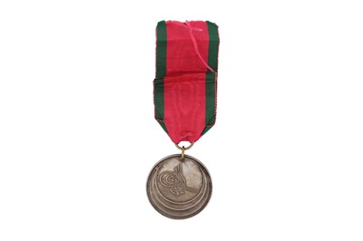 Lot 731 - A COMMEMORATIVE SILVER WAR MEDAL FOR THE OTTOMAN CAMPAIGN IN CRETE (1866 - 1869)