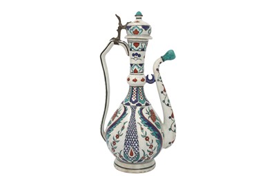 Lot 798 - A SAMSON IZNIK-STYLE PORCELAIN EWER