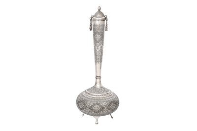Lot 626 - AN IRANIAN SILVER BOTTLE