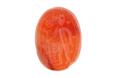 Lot 436 - A CARNELIAN INTAGLIO FIGURAL SEAL