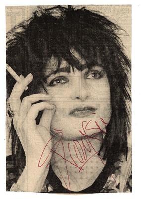 Lot 204 - Siouxsie Sioux