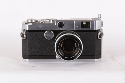 Lot 193 - A Canon L1 Rangefinder Camera
