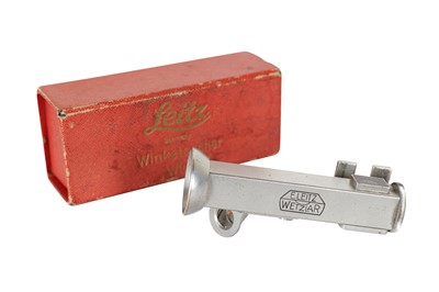 Lot 226 - A Leitz Wintu Right Angled Viewfinder