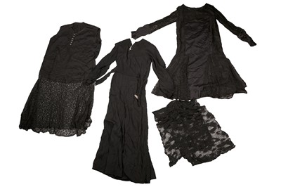 Lot 183 - A COLLECTION OF EARLY 20TH CENTURY CLOTHING