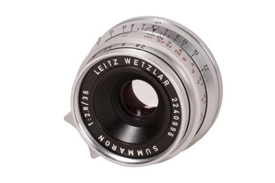 Lot 116 - A Leitz 35mm f/2.8 Summaron Lens