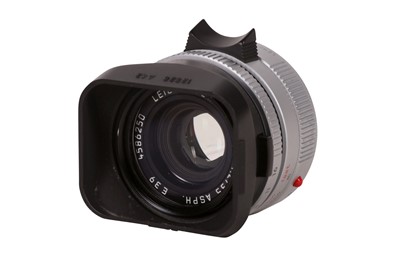 Lot 115 - A Leitz 35mm F/2 Summicron-M Asph. Lens