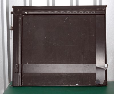 Lot 52 - A LARGE RRB Beard 20"x24" (50x60cms) Masking Frame/Enlarging Easel.