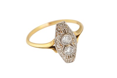 Lot 37 - A diamond ring