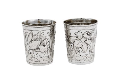 Lot 484 - A pair of late 17th century German silver beakers, Nuremberg circa 1690 by CK?