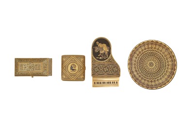Lot 511 - A MISCELLANEOUS GROUP OF FOUR DAMASCENED TOLEDO WARE ITEMS