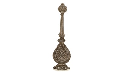 Lot 293 - A SILVER FILIGREE ROSEWATER SPRINKLER (GULABPASH)