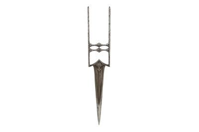 Lot 338 - AN INDIAN PUSH DAGGER (KATAR) WITH ANIMAL DECORATION