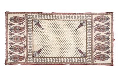 Lot 290 - A WOODBLOCK-PRINTED KALAMKARI COTTON SHAWL