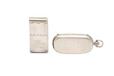 Lot 35 - A GEORGE III STERLING SILVER SNUFF BOX, BIRMINGHAM 1807 BY COCKS AND BETTRIDGE