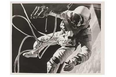 Lot 389 - Gemini 4: Ed White During Spacewalk