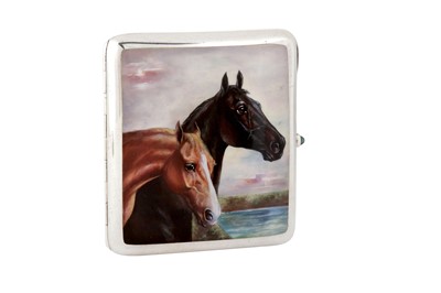 Lot 307 - An early 20th century German or Swiss 900 standard silver and enamel novelty cigarette case, circa 1920
