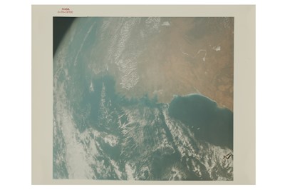 Lot 348 - Gemini 11 Earth Orbit View