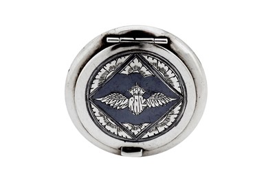 Lot 431 - Royal Air Force interest - A mid-20th century Iraqi silver and niello compact, Basra circa 1945