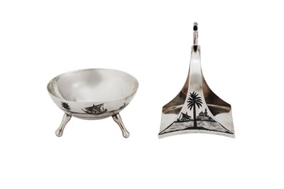Lot 439 - A mixed group of early 20th century Iraqi silver and niello, Omara circa 1930