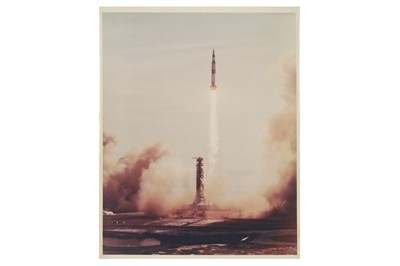 Lot 419 - First manned flight of the Saturn V, Apollo 8 launches to the moon.