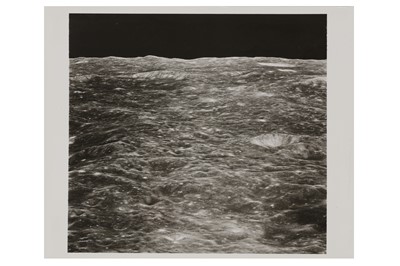 Lot 357 - Apollo 8: Lunar Horizon