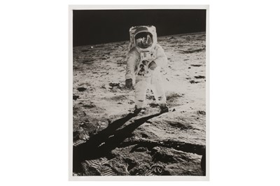 Lot 440 - Apollo 11: EVA