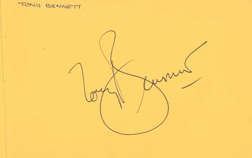 Lot 17 - Autograph Albums.- Miscellaneous